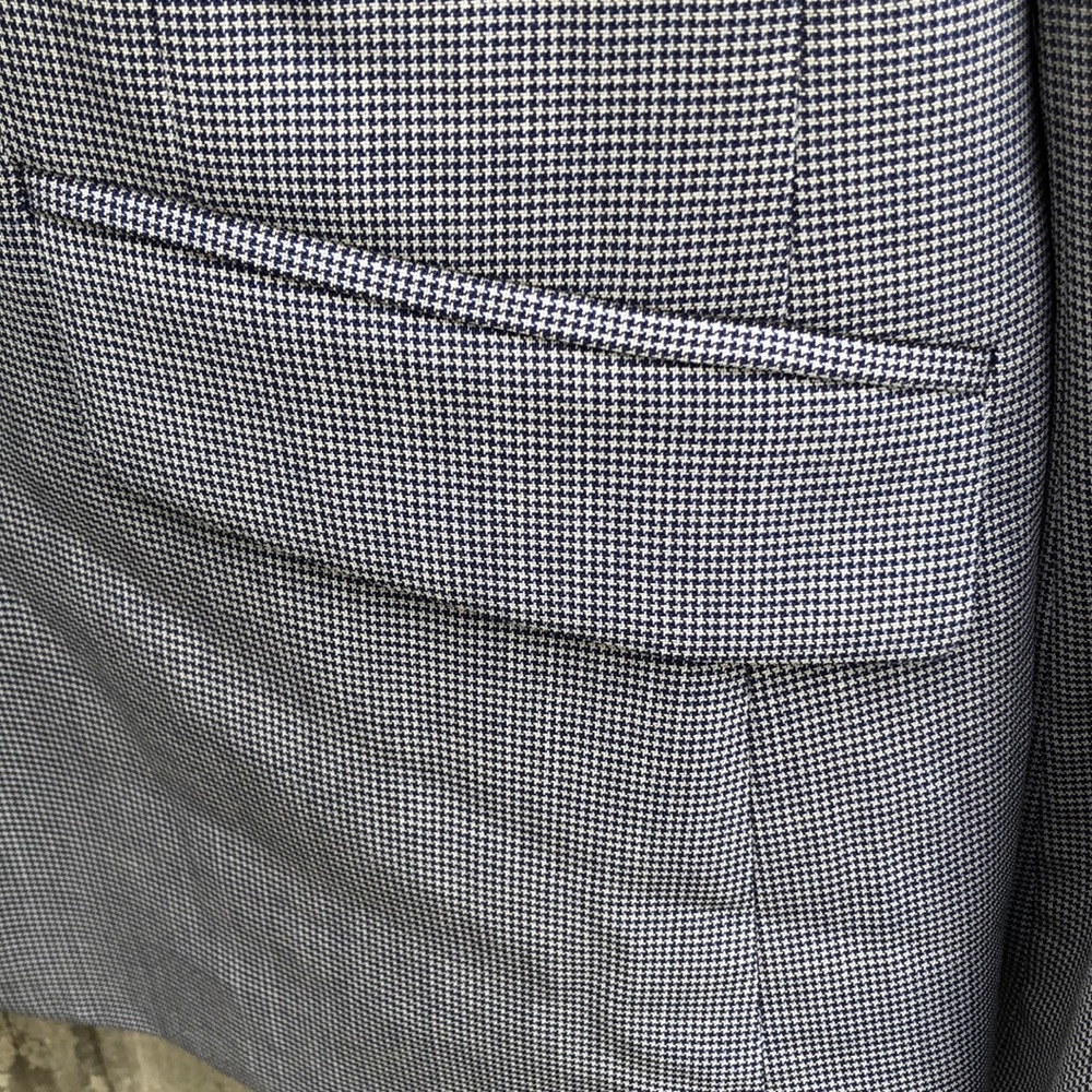 Brooks Brothers - Picture 15 of 16